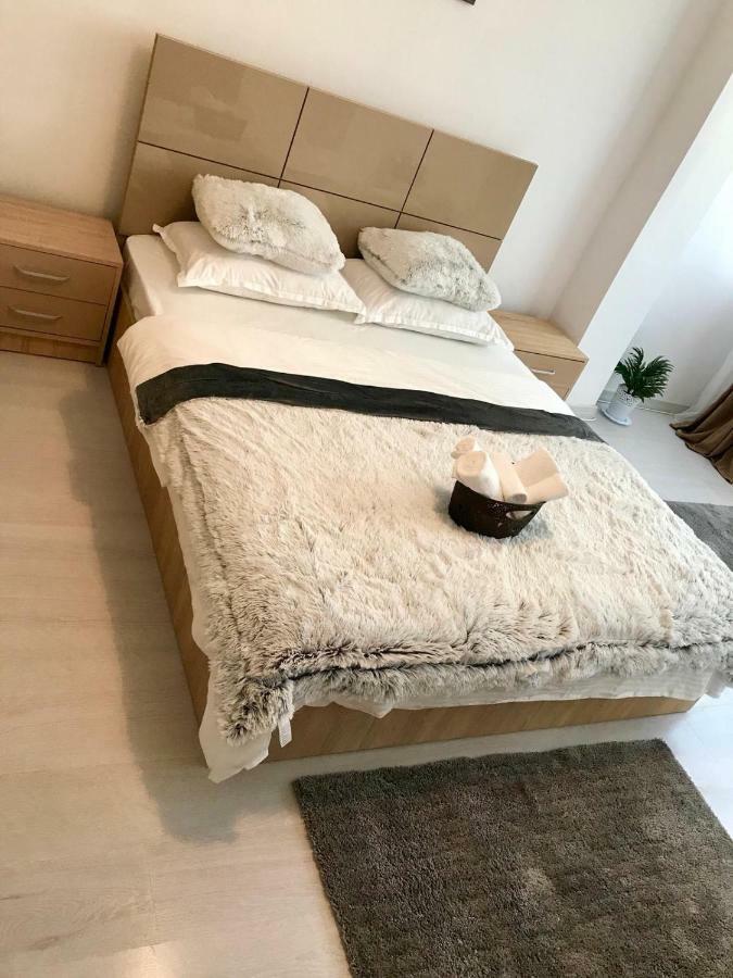Anastasia Apartament Cu 2 Camere Orsova Luaran gambar